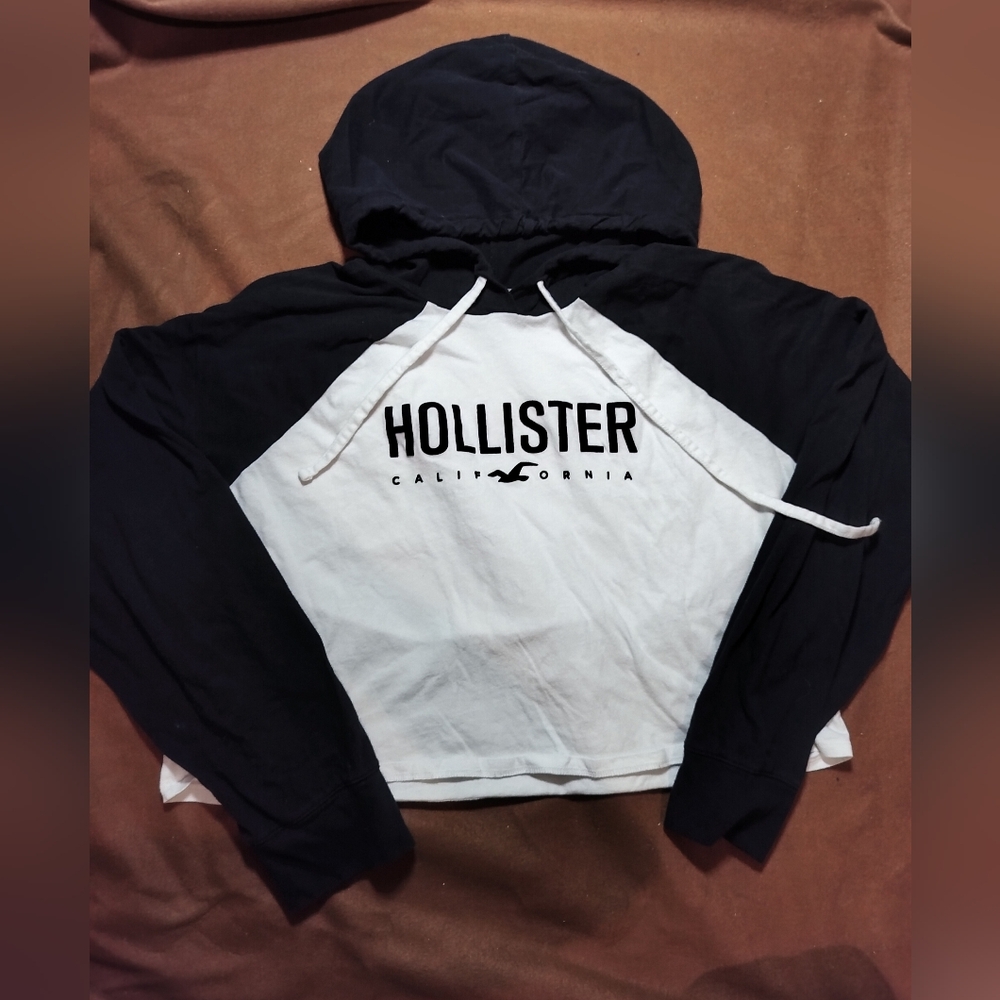 NEW Hollister Navy & White Raglan Cropped Y2K Hoodie Shirt -Small